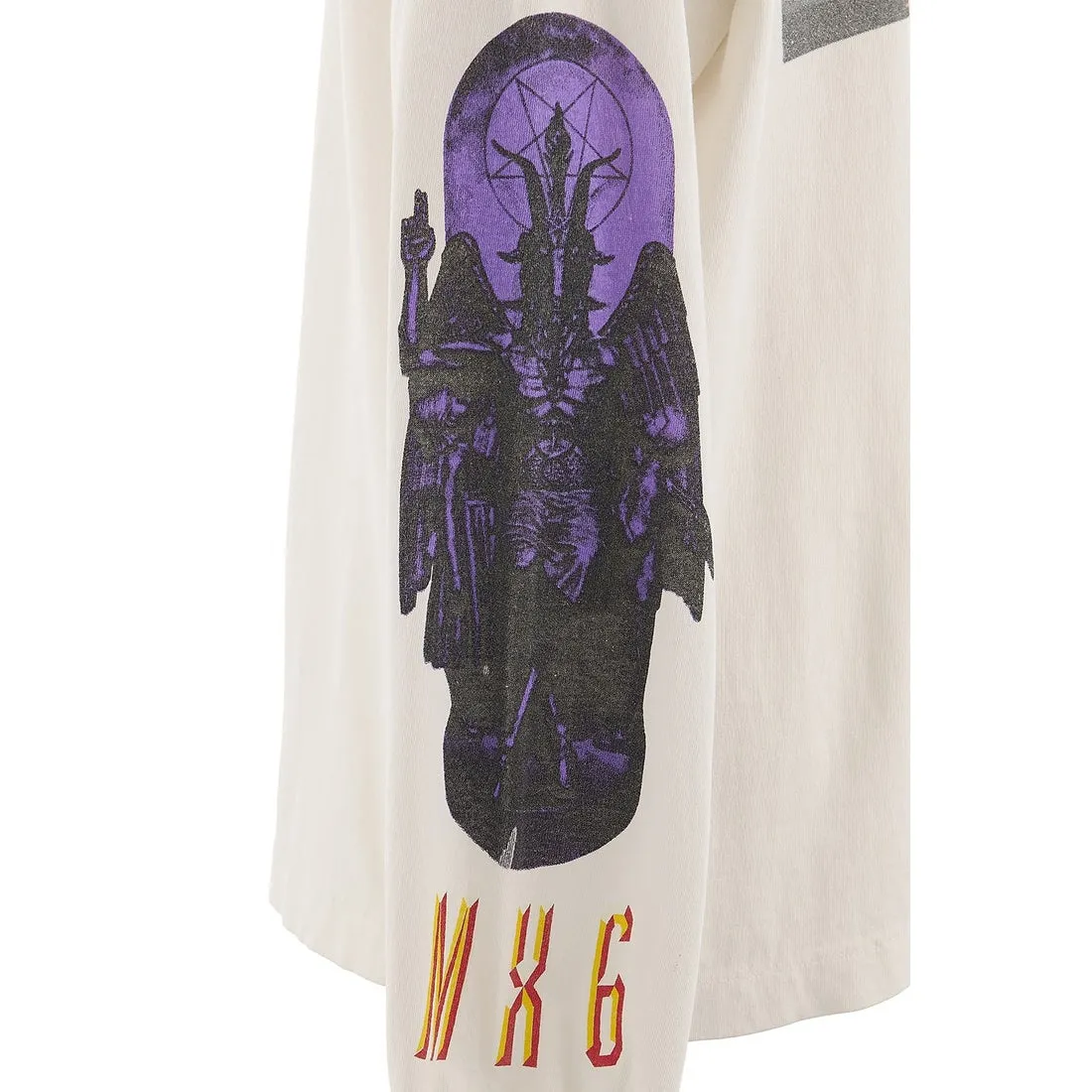 SAINT Mxxxxxx SAINT PICTURES L/S TEE/WHITE Columbia Pictures SAINT Goddess Long Sleeve Off-White S-XL Pays tribute to the Columbia Pictures Title Goddess. Full of fun. Ready-made clothes are washed. The texture is soaring. Authentic level printing is restored. Look for cylindrical seamless fabrics. It is almost meaningless if it is not a cylindrical fabric.